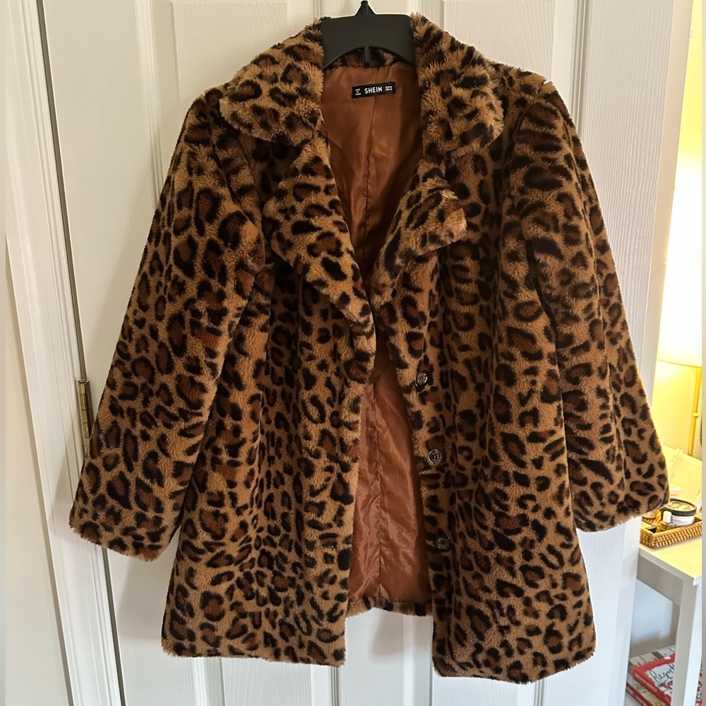 SHEIN Women's Leopard Print Faux Fur Jacket